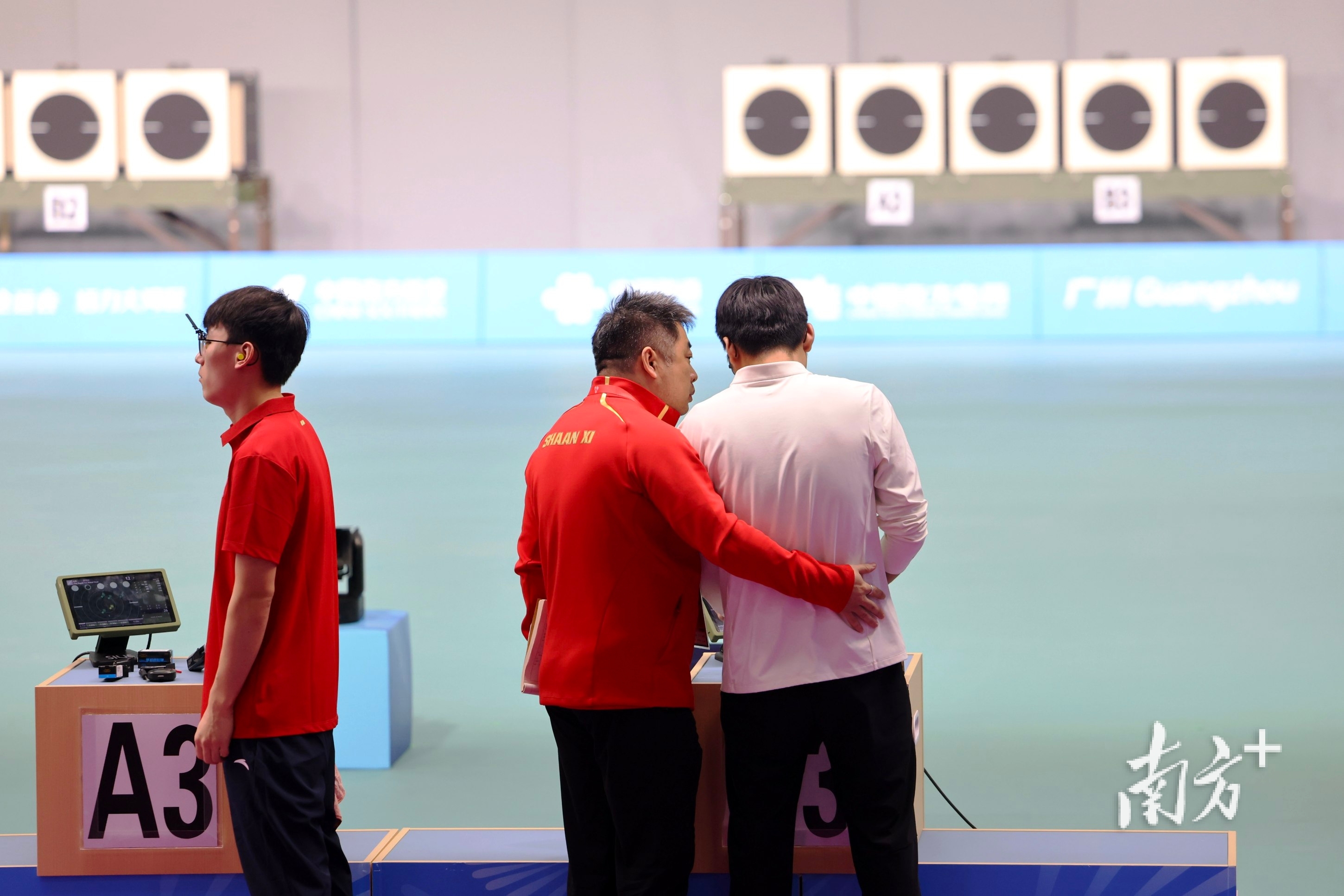 山东队夺十, 发将比分再