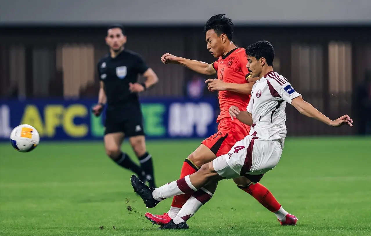 的月薪只有, 可见中国球 的月薪只有, 可见中国球